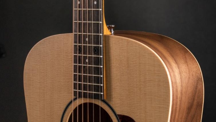 A Solid Spruce Top for Every Guitar